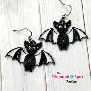 SOLD. Halloween Bat Earrings